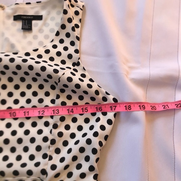 Black and White Polka Dot Dress - Picture 5 of 15